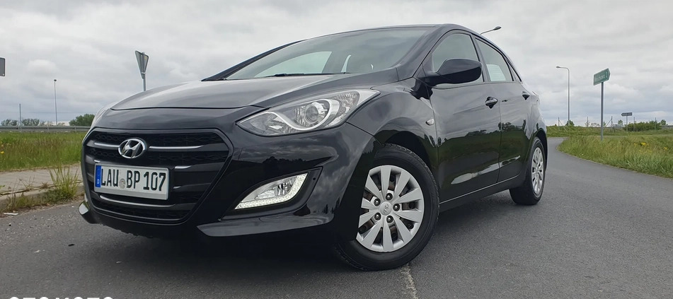 Hyundai I30 cena 25900 przebieg: 143000, rok produkcji 2016 z Kamień Krajeński małe 106